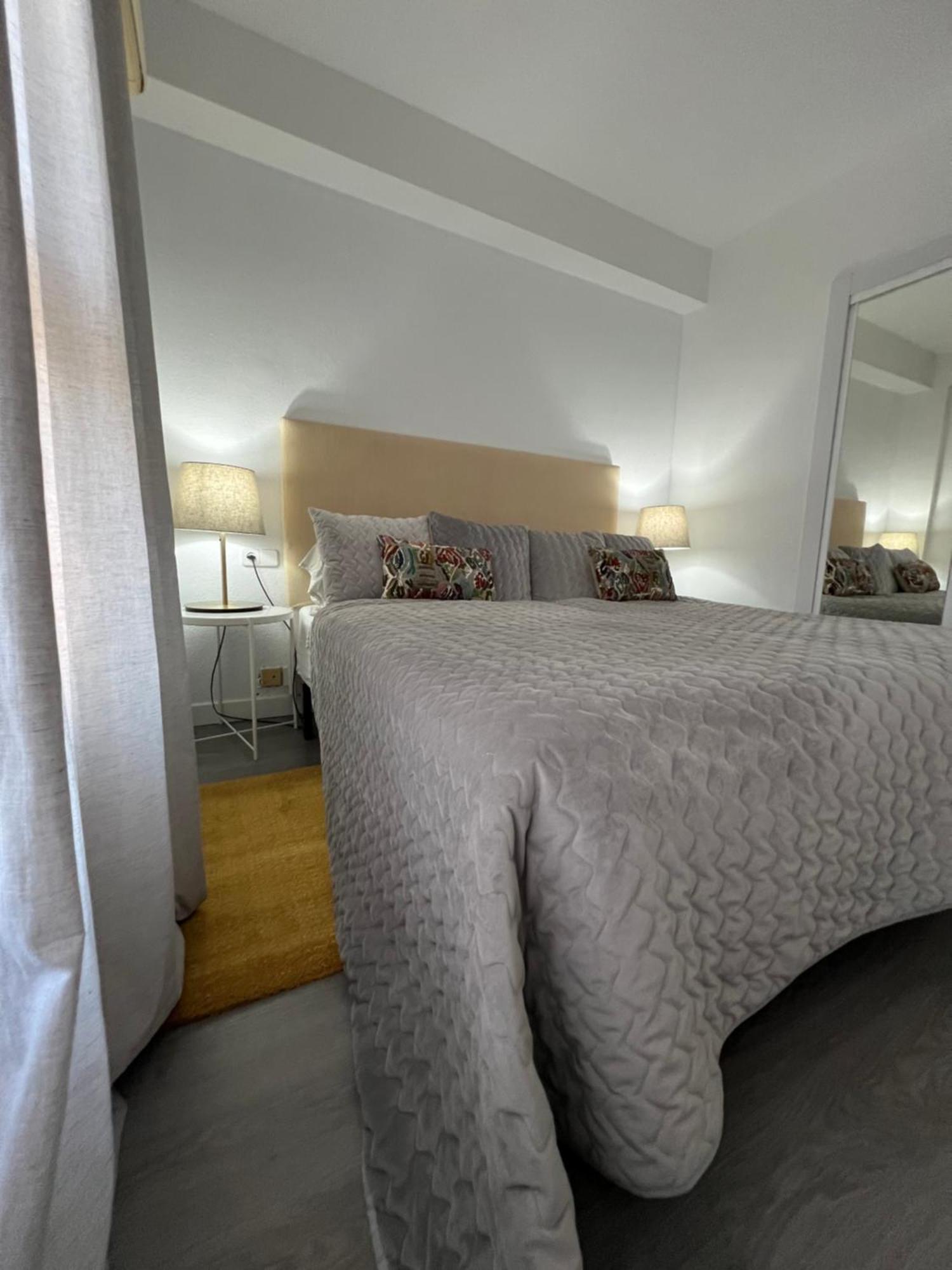 Апартаменты Torres De Aloha 2 Bdr Puerto Banus Марбелья Экстерьер фото
